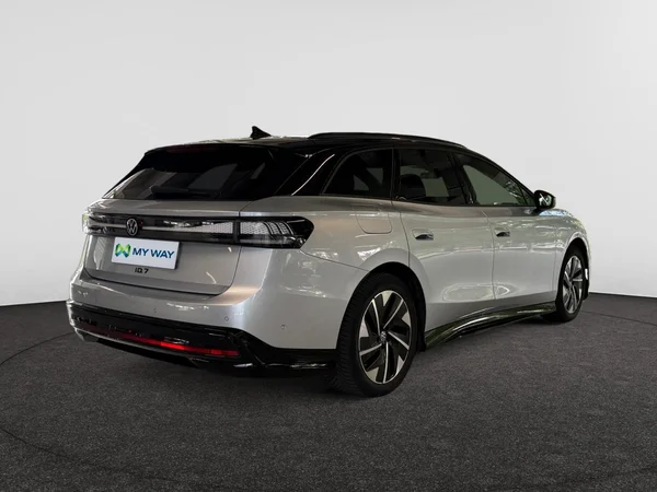 VOLKSWAGEN ID.7 Tourer (2025) — foto 20 van 24