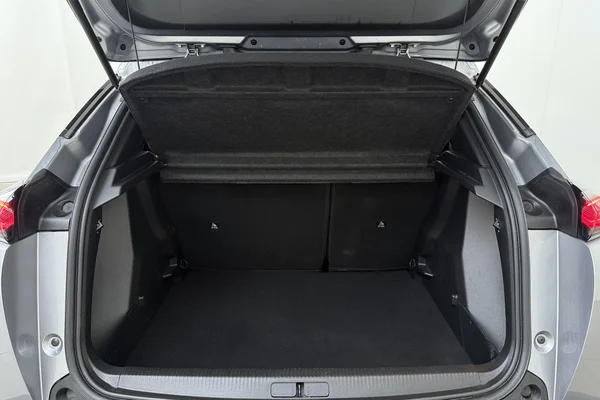 Peugeot 2008 (2025) — foto 12 van 16