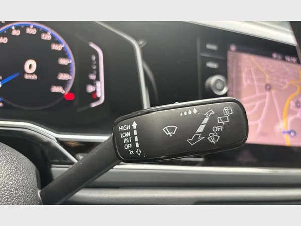 Volkswagen Taigo (2023) — foto 13 van 26