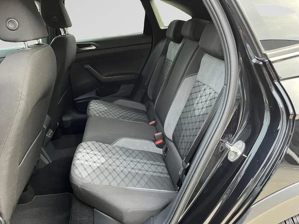 VOLKSWAGEN Taigo (2025) — foto 18 van 21