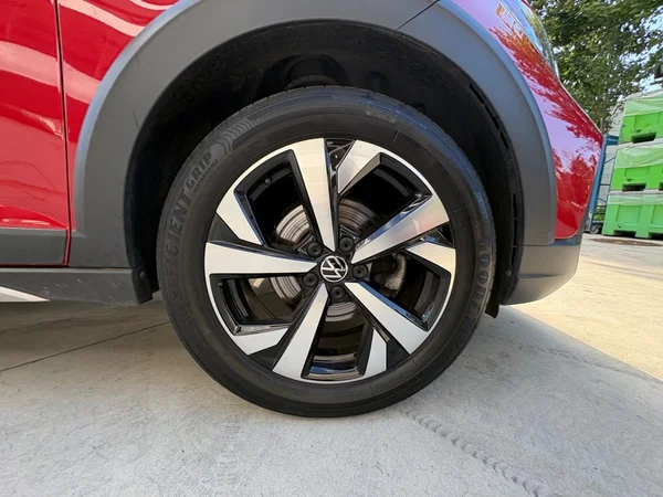 VOLKSWAGEN Taigo (2022) — foto 17 van 24