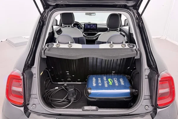 Fiat E-500 (2021) — foto 3 van 27