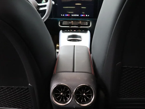 Mercedes-Benz CLA (2026) — foto 16 van 29