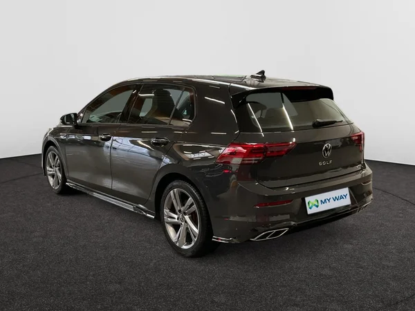 VOLKSWAGEN Golf VIII (2023) — foto 12 van 21