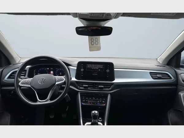 Volkswagen T-Roc (2023) — foto 5 van 27