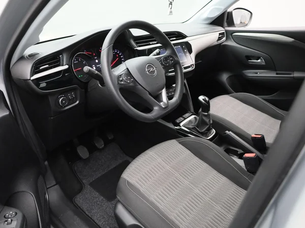 Opel Corsa (2023) — foto 7 van 36