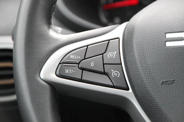 Dacia Jogger (2023) — foto 7 van 34