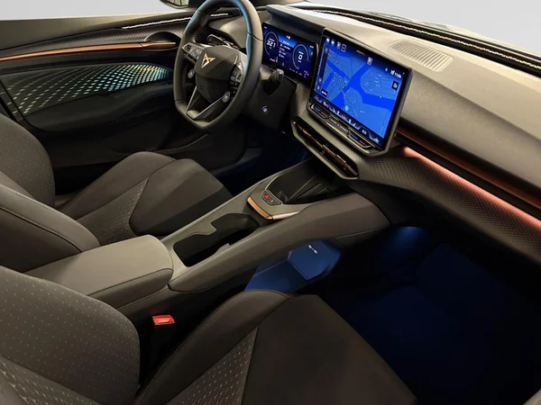 CUPRA Raval (2026) — foto 13 van 15