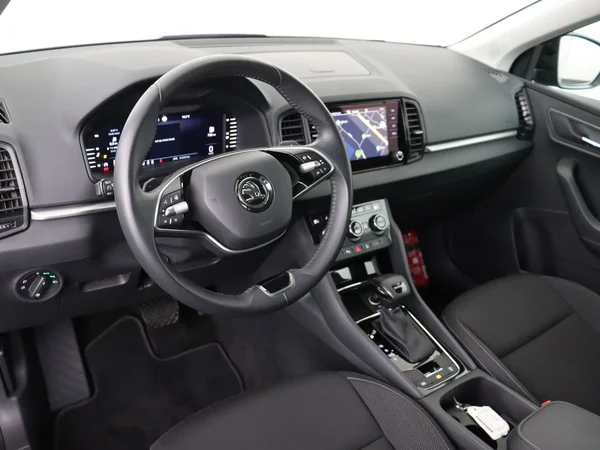 SKODA Karoq (2024) — foto 17 van 18
