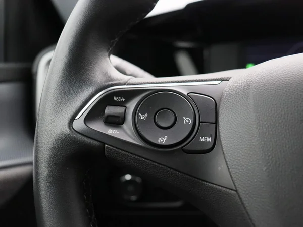 Opel Mokka (2023) — foto 8 van 21