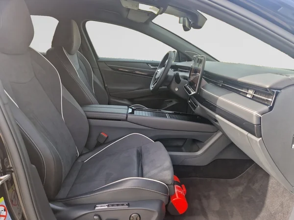 VOLKSWAGEN ID.7 Tourer (2026) — foto 5 van 16