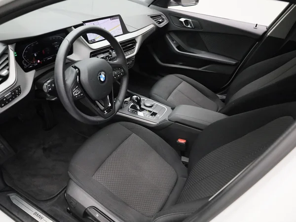 BMW 1 Reeks (2023) — foto 11 van 38