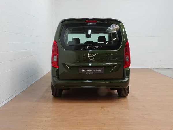 Opel Combo Life (2024) — foto 27 van 27