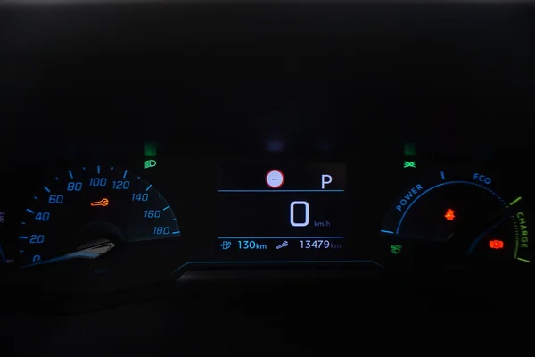 Peugeot E-208 (2022) — foto 30 van 30