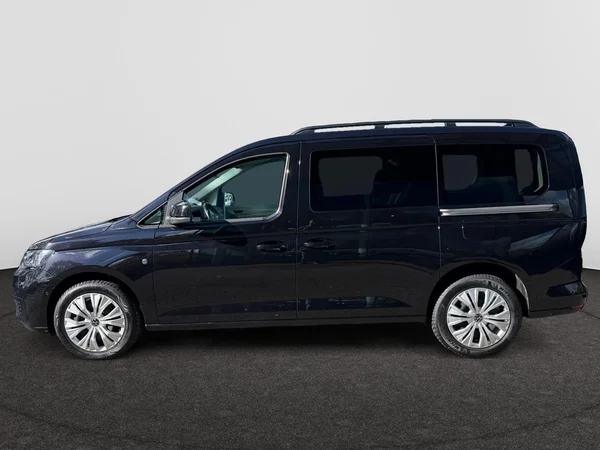 VOLKSWAGEN Caddy Maxi Dsl (2022) — foto 12 van 19