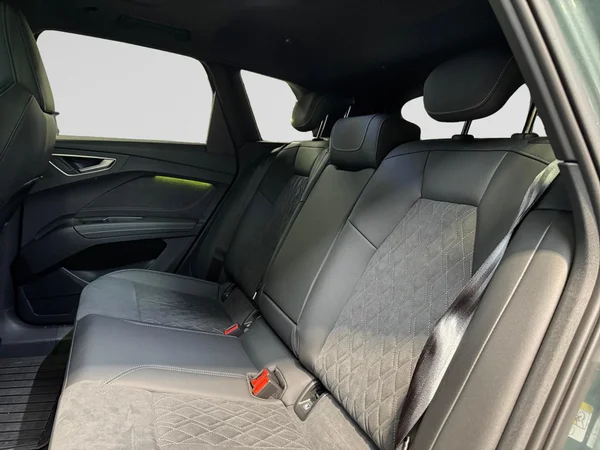 AUDI Q4 e-tron (2026) — foto 10 van 24