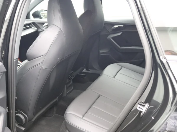 AUDI A3 Sportback (2024) — foto 7 van 23