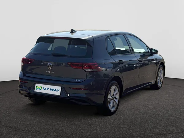 VOLKSWAGEN Golf VIII (2024) — foto 21 van 24