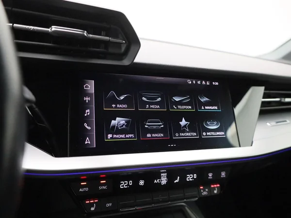 Audi A3 (2021) — foto 21 van 38