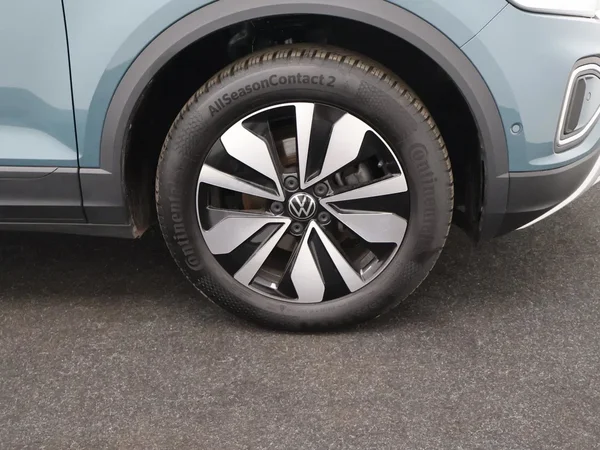 Volkswagen T-Roc (2025) — foto 14 van 24