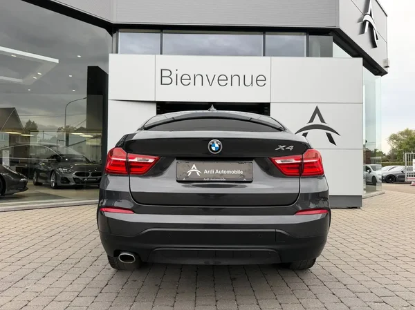 Bmw X4 (2015) — foto 19 van 23