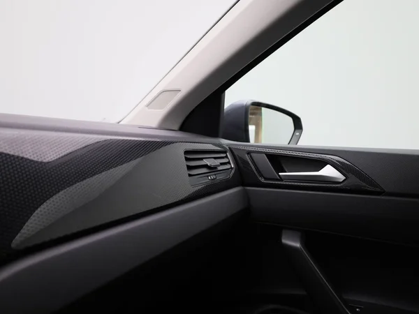 Volkswagen Polo (2023) — foto 21 van 38