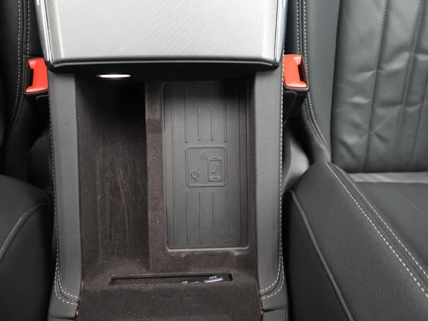 AUDI A6 Avant Dsl (2019) — foto 11 van 29