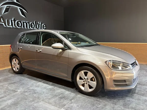 Volkswagen Golf (2013) — foto 10 van 22