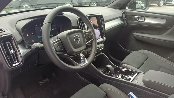 Volvo XC40 (2026) — foto 4 van 7