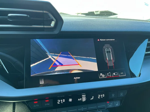 AUDI A3 Sportback (2025) — foto 17 van 24