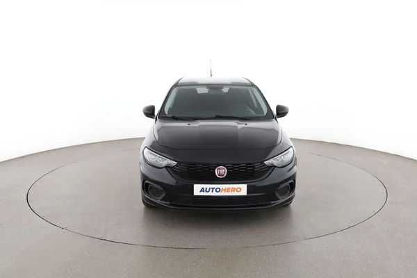 Fiat Tipo (2020) — foto 15 van 16