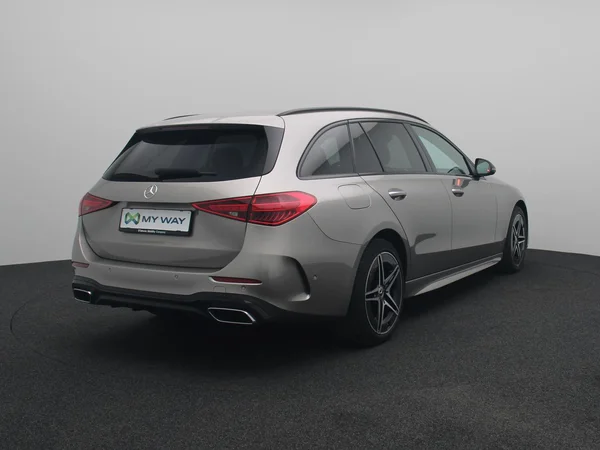 MERCEDES-BENZ Classe C SW PHEV (S206) (2022) — foto 11 van 18