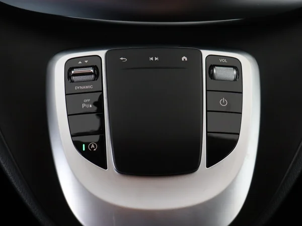 MERCEDES V 250 (2022) — foto 16 van 26