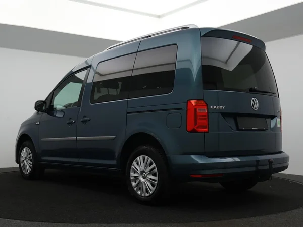 VOLKSWAGEN Caddy CNG (2018) — foto 16 van 19