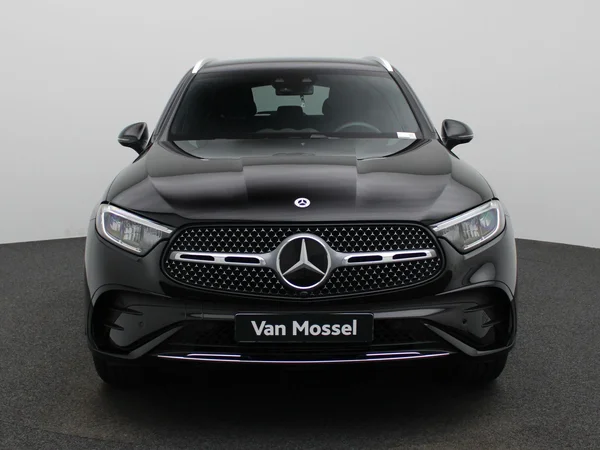 Mercedes-Benz GLC (2025) — foto 23 van 50