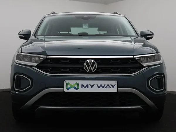 Volkswagen T-Roc (2023) — foto 12 van 27