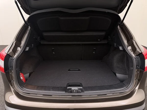 NISSAN Qashqai (2017) — foto 8 van 28
