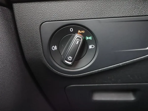 Volkswagen Tiguan (2022) — foto 15 van 29