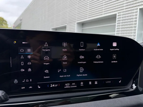 AUDI A5 Avant (2025) — foto 4 van 23