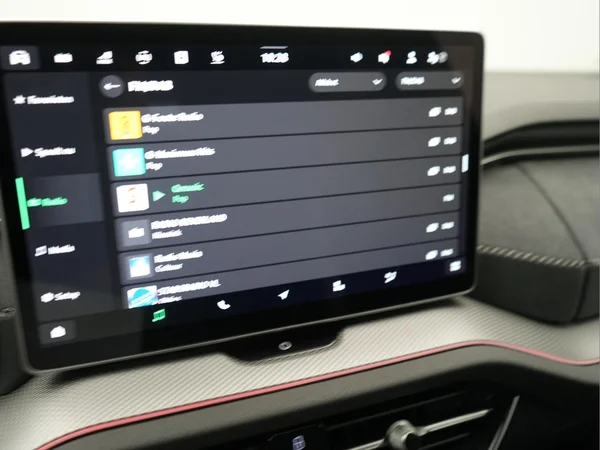 SKODA Kodiaq PHEV (2026) — foto 14 van 34
