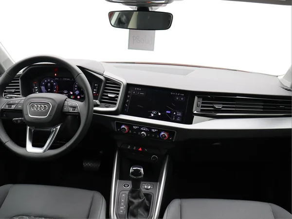 AUDI A1 Allstreet (2025) — foto 12 van 16