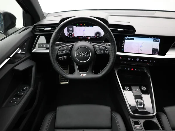 AUDI A3 Sportback (2023) — foto 4 van 21