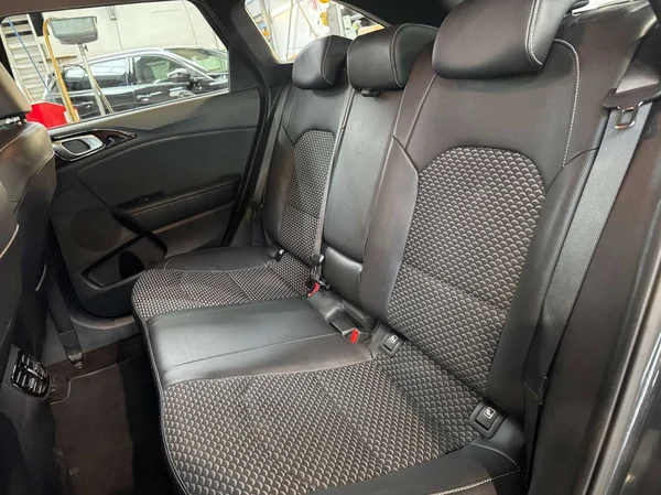 Kia Ceed SW (2023) — foto 15 van 17