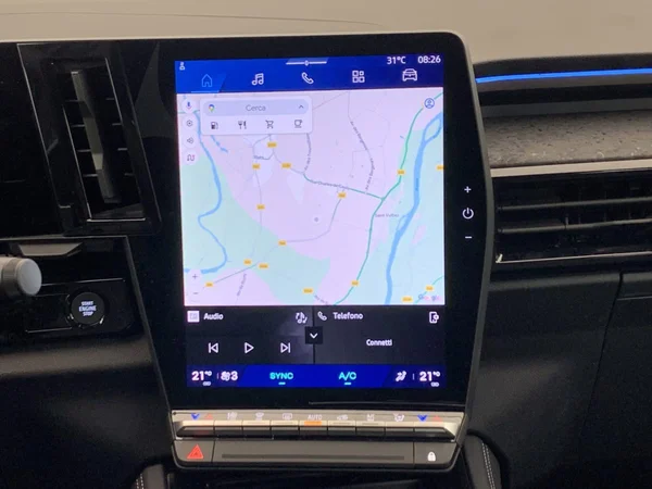Renault Rafale E-TECH (HEV) (2026) — foto 9 van 25