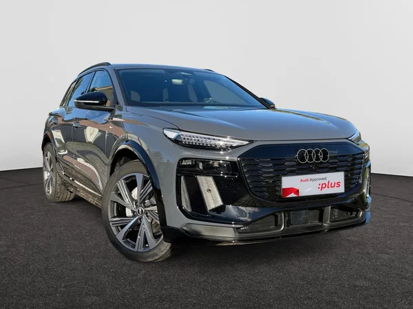 AUDI Q6 e-tron (2026) — foto 20 van 24