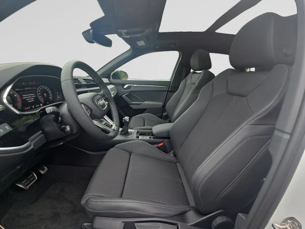 AUDI Q3 (2025) — foto 11 van 24