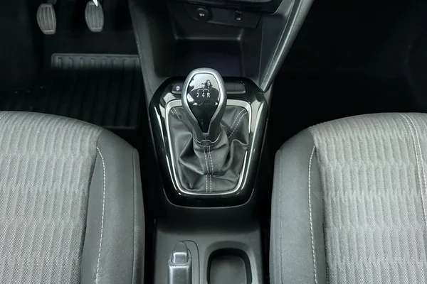 Opel Corsa (2023) — foto 4 van 20