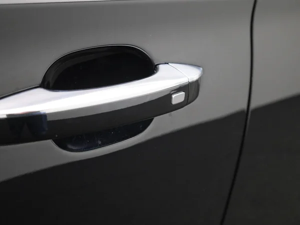 MG ZS EV (2021) — foto 7 van 35
