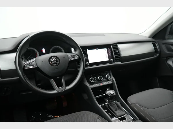 SKODA Kodiaq (2019) — foto 18 van 31