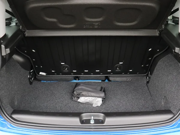 FIAT Panda (2025) — foto 8 van 21